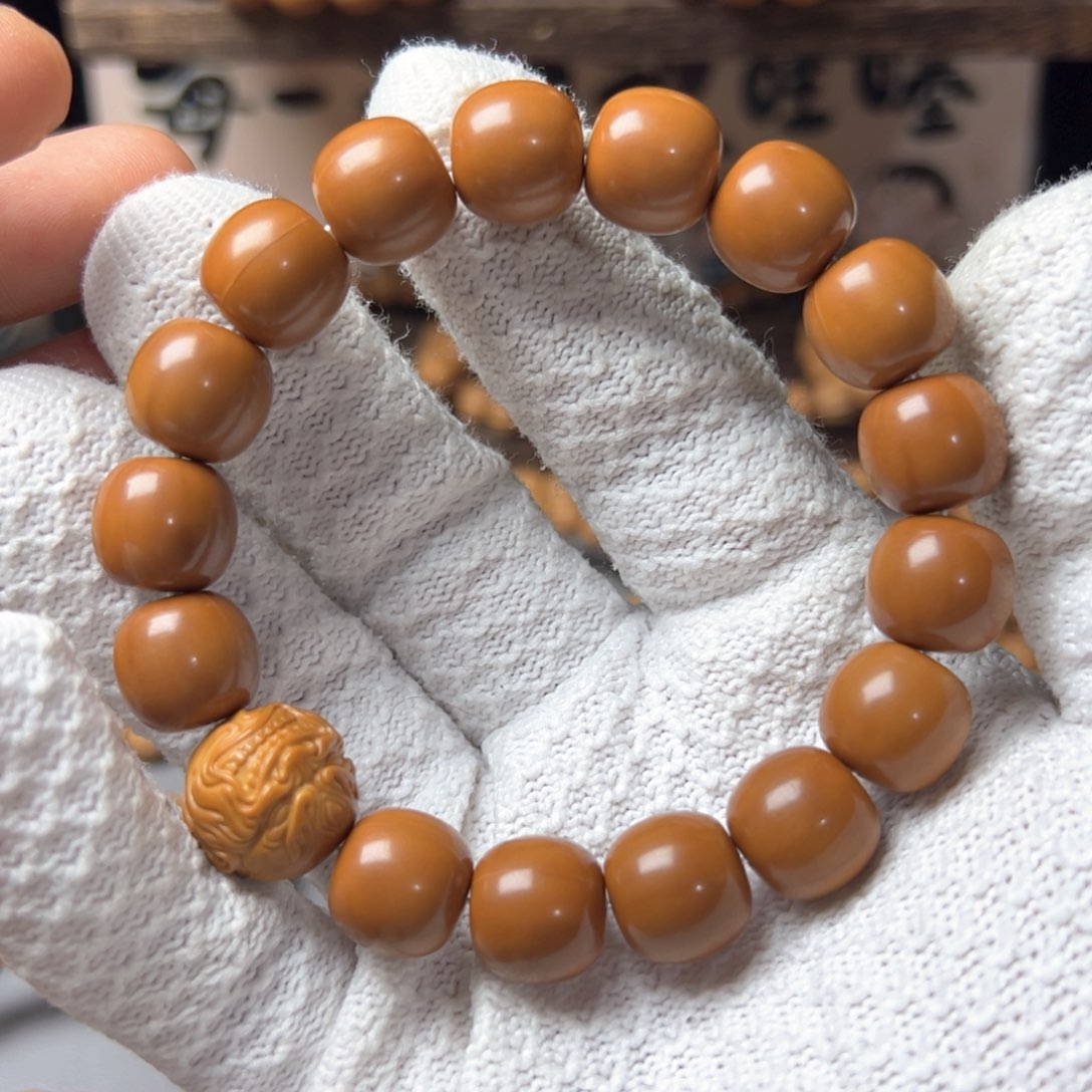 猴头核桃手串不****义龙岩老型