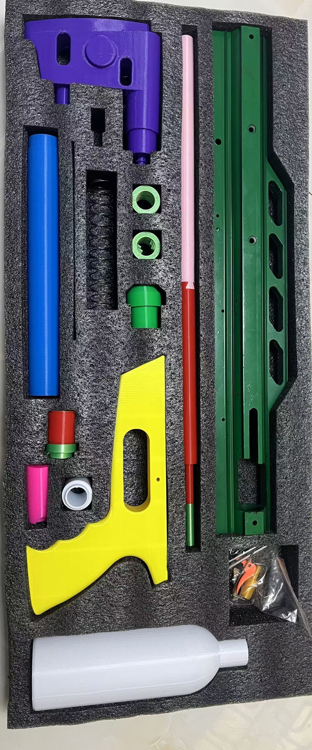 中握拼装模型摆件客厅收藏挂件