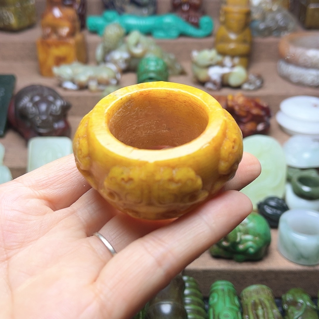 白玉菩提吊坠117。。