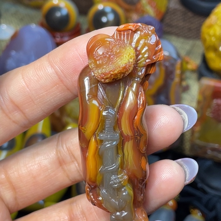 玛瑙/玉髓未镶嵌珠宝奇石北票钟馗3888