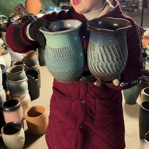 口16高20瑕疵盆子。