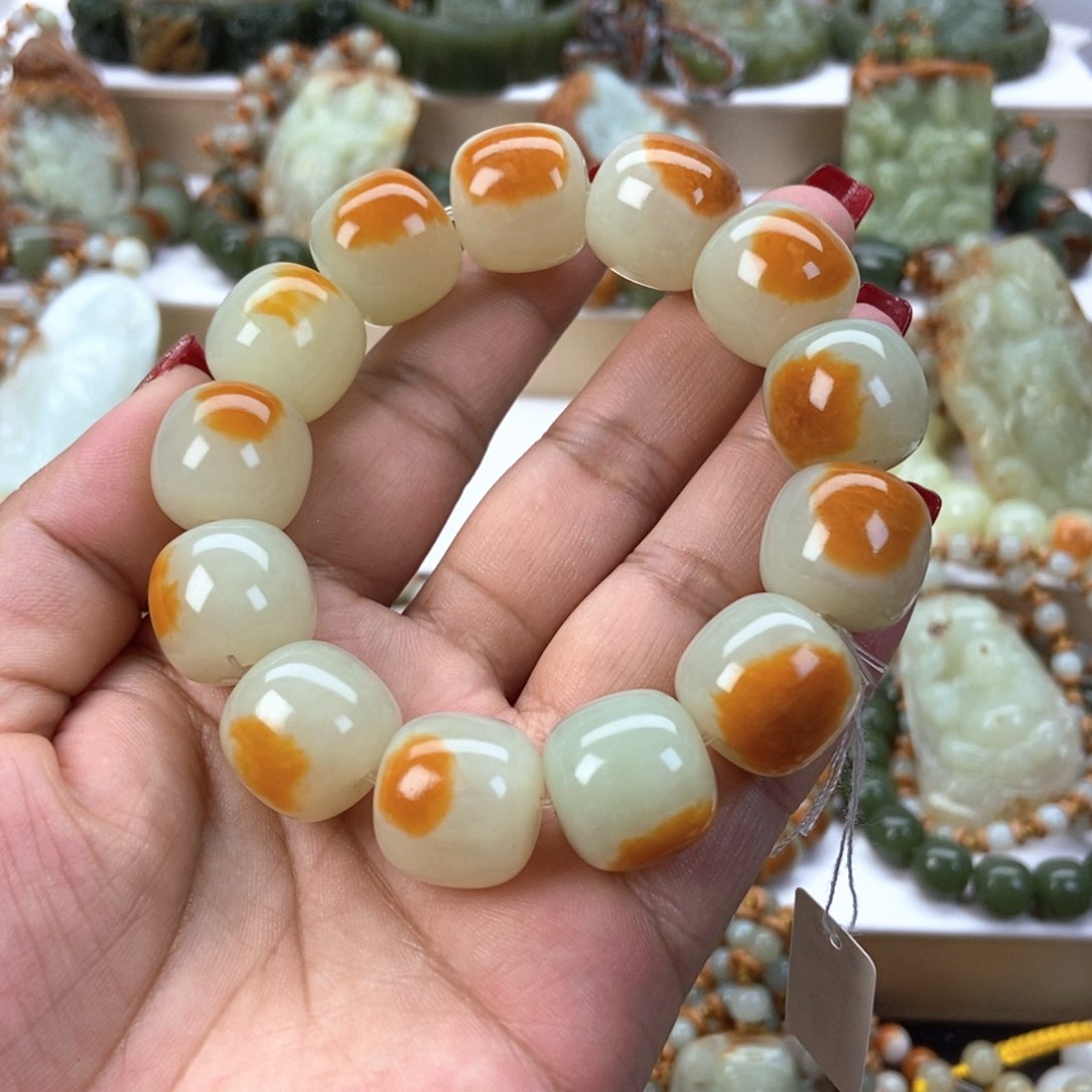 透闪石质玉手串未镶嵌用****8