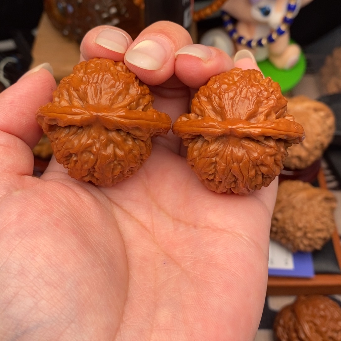 董****文玩核桃吊坠金麒麟39