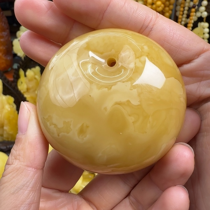 蜜蜡珠宝奇石未镶嵌