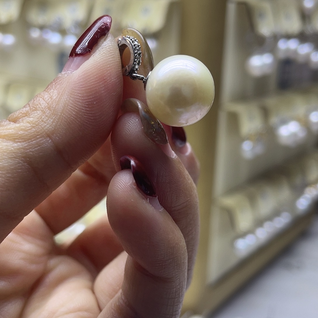 淡水珍珠银S925镶嵌颈饰