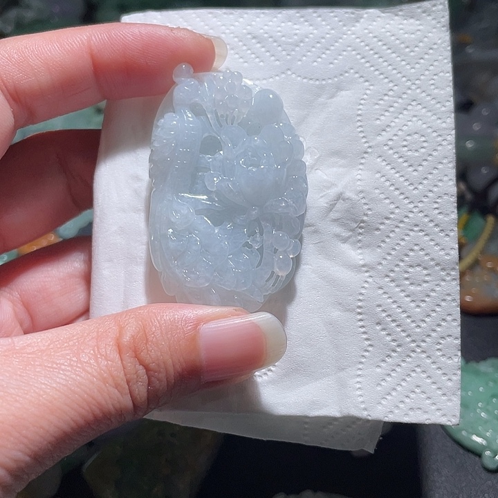 颈饰未镶嵌翡翠天