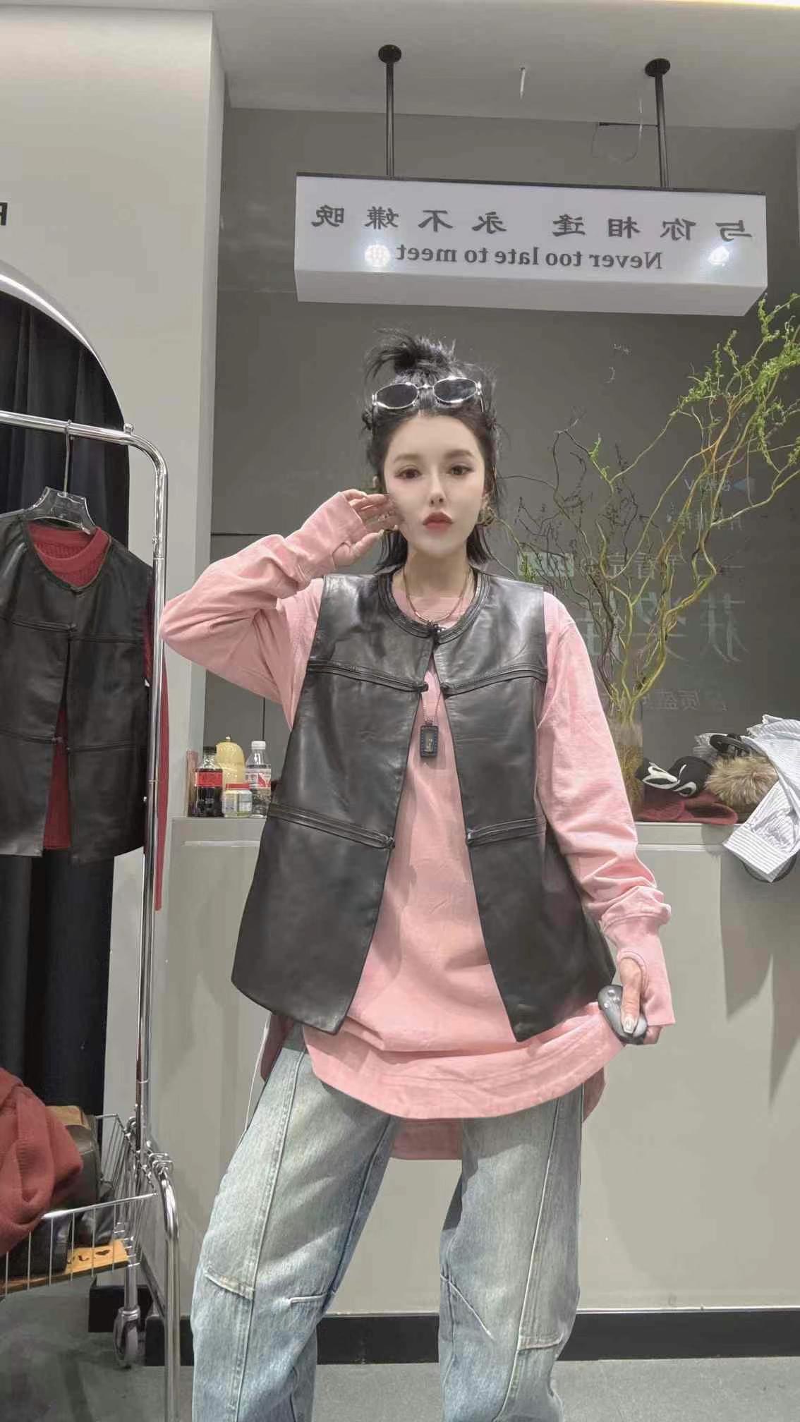 「Darley推荐」“新年战袍”真皮绵羊皮马夹女新中式国风简约无袖马甲