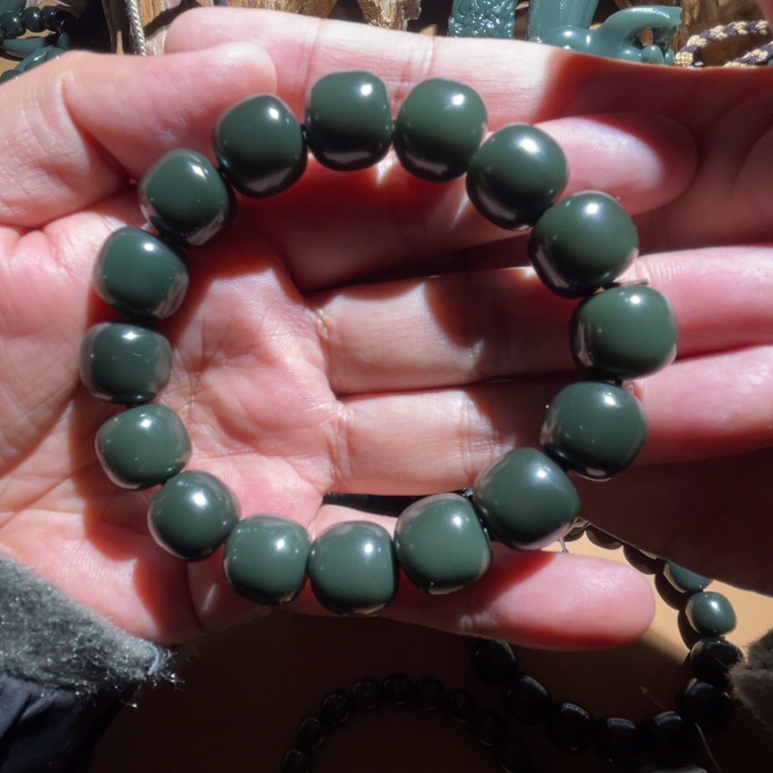 和田玉未镶嵌手链