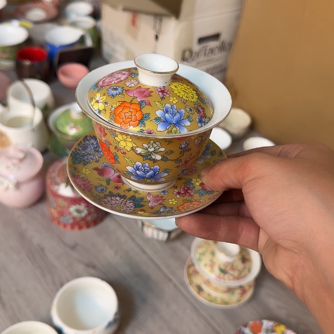 我***活描金万花三才盖碗