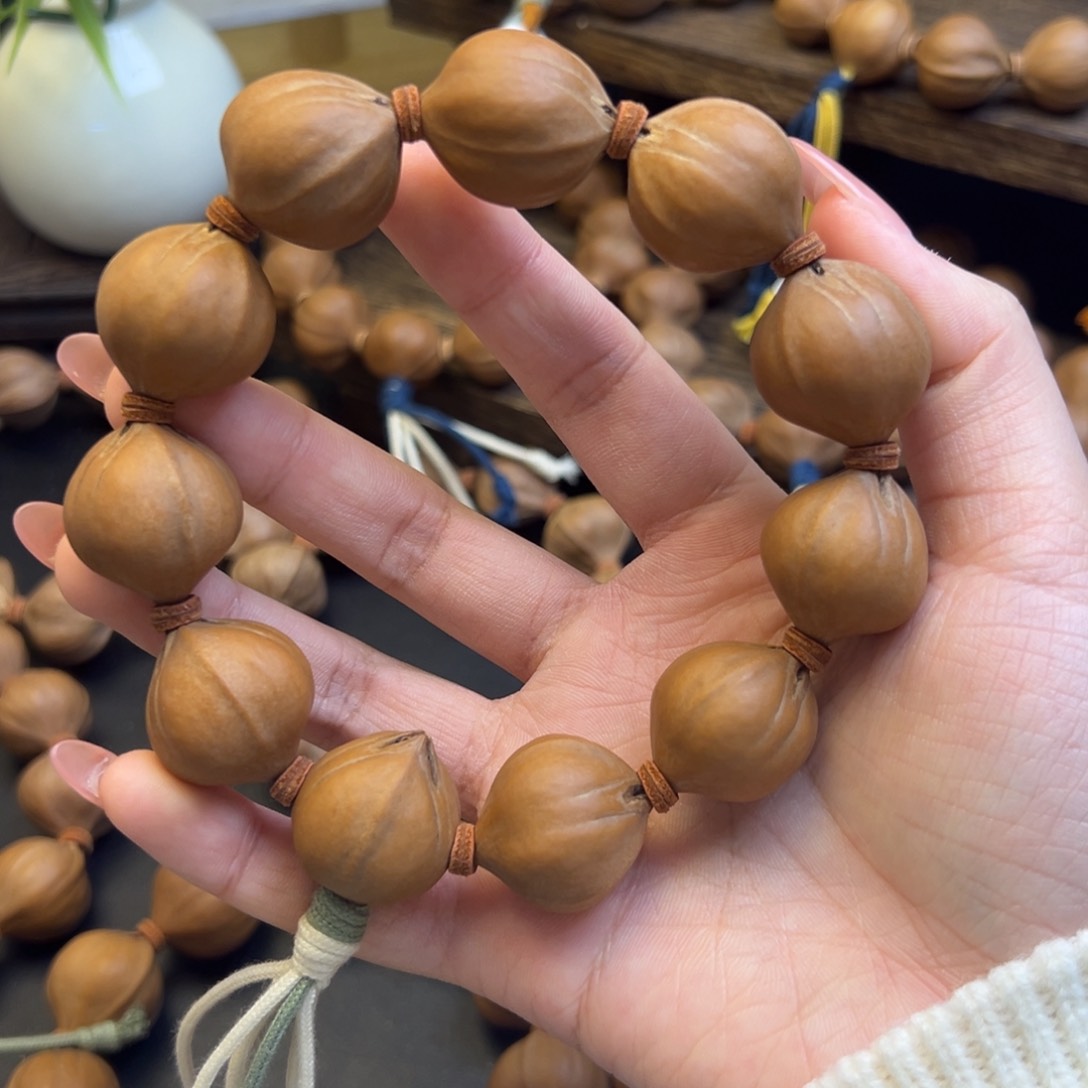 手串橄榄核づ****?001 22×25