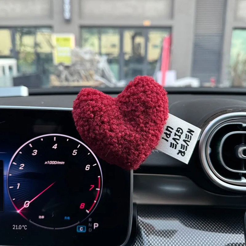 心形车贴汽车爱心装饰品摆件高级感中控台车身遮挡划痕氛围感车贴