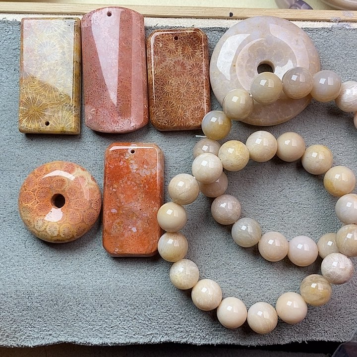 硅化玉吊坠(不含链)未镶嵌丹*