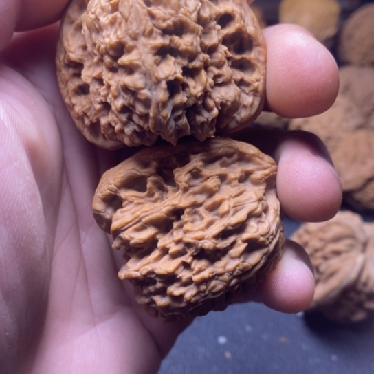 南疆石43加文玩核桃