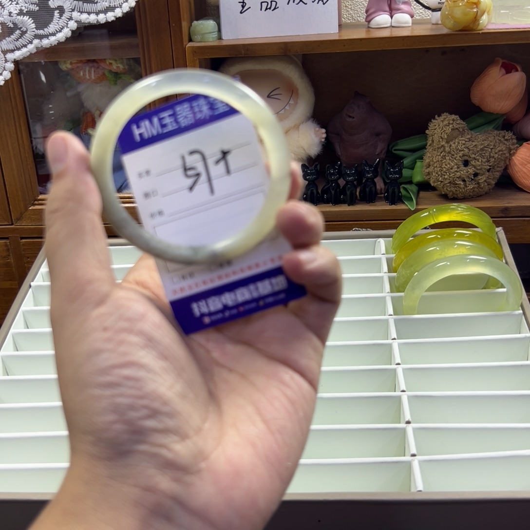 蛇纹石玉未镶嵌手镯442