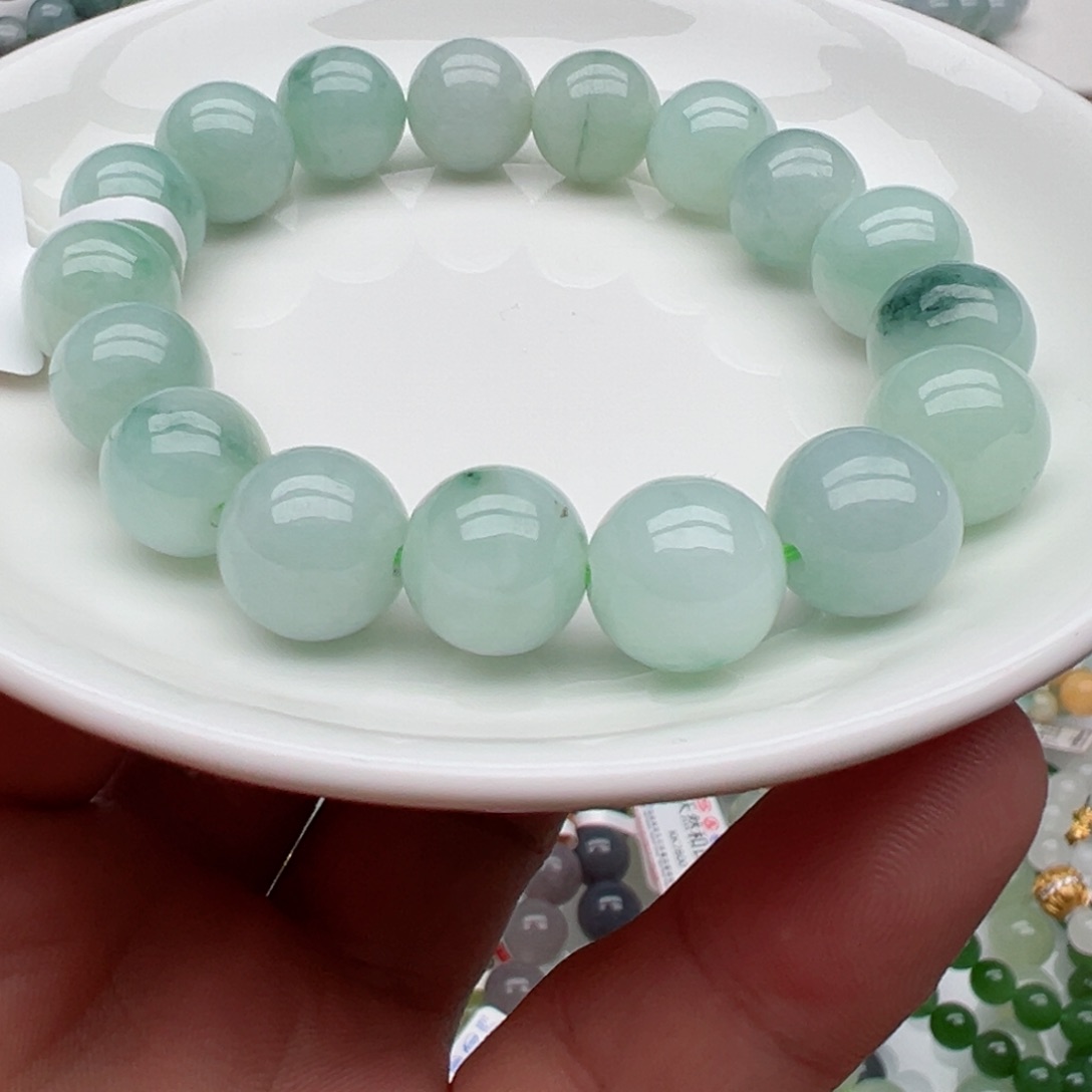 翡翠手链未镶嵌天然翡翠