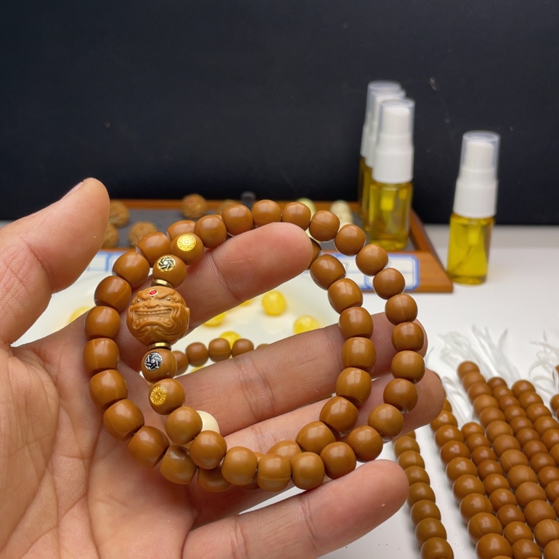 -***-猴头核桃手串猴头