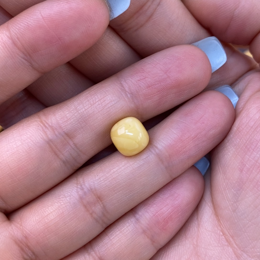 裸石琥珀未镶嵌0**7蜜蜡