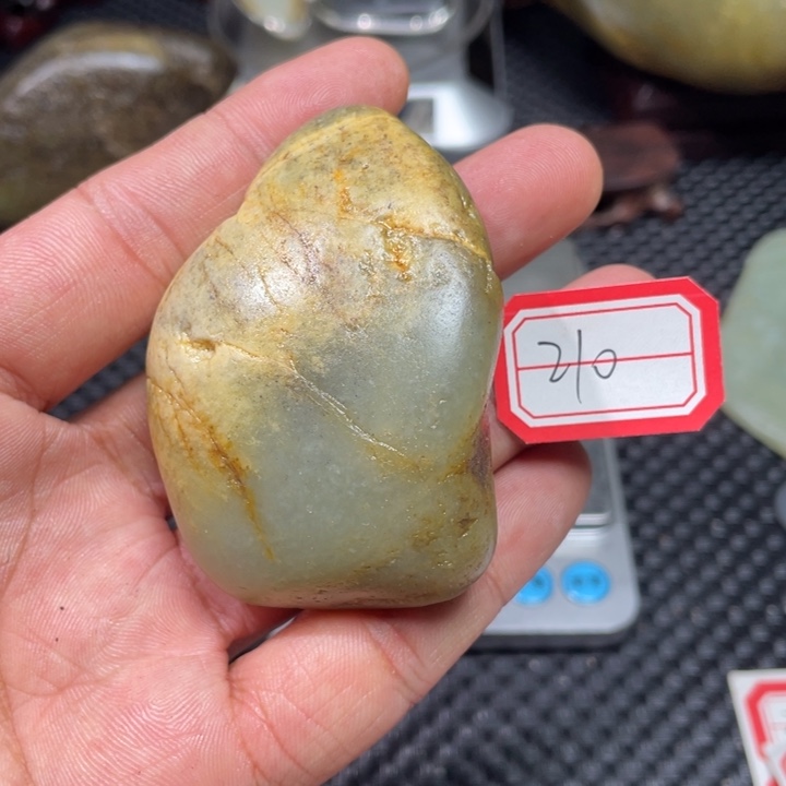 颈饰未镶嵌和田玉210