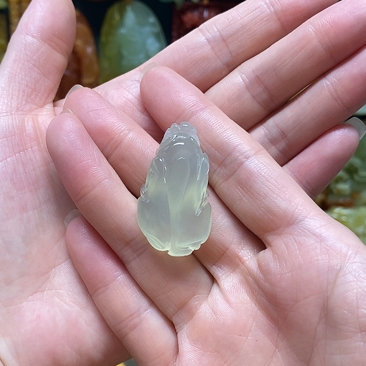 沉***默未镶嵌岫玉吊坠(赠链)