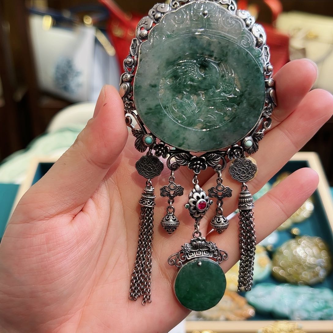 翡翠吊坠(不含链)银S925镶嵌吊坠