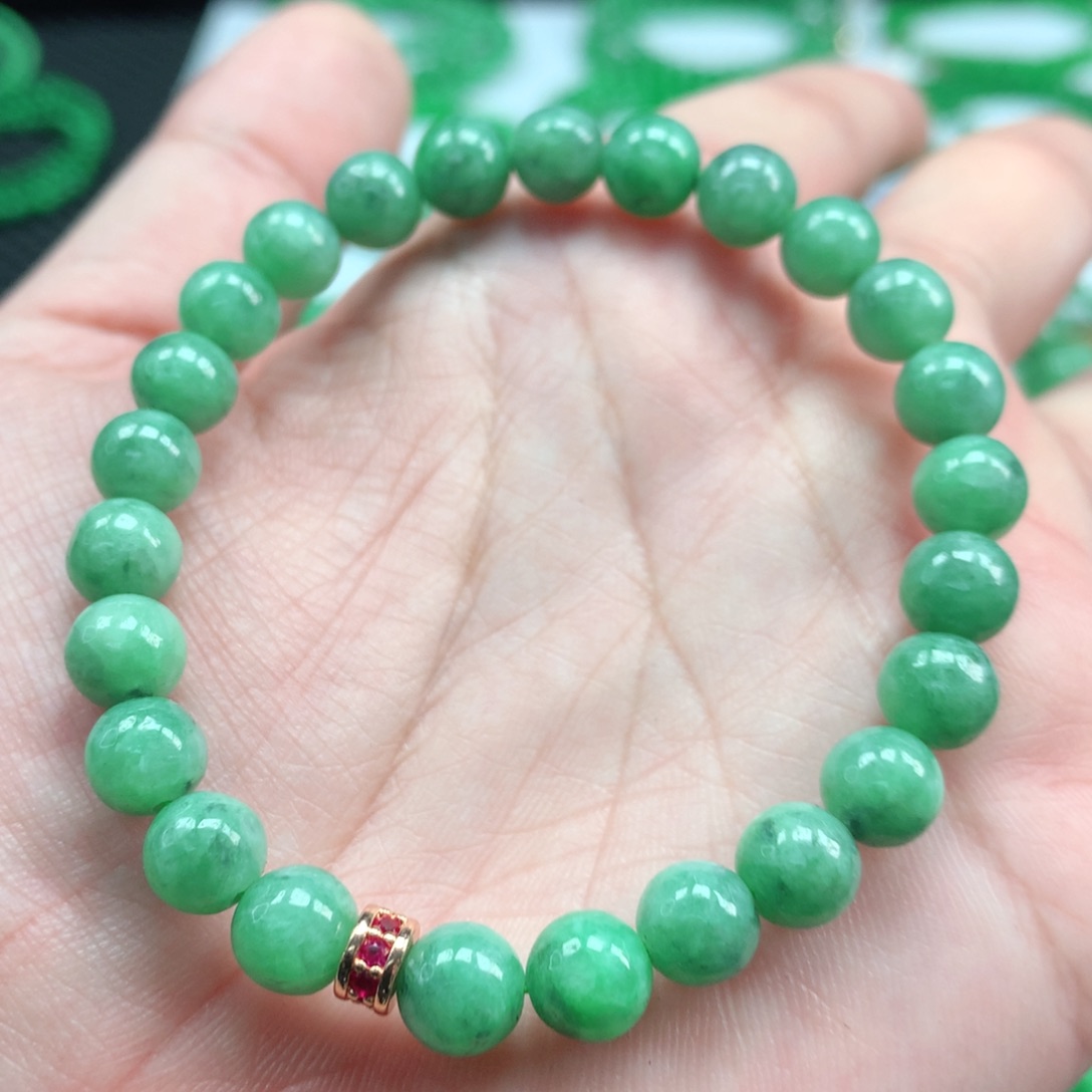 翡翠手链未镶嵌翡翠