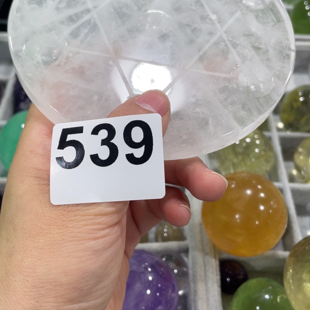 J***丽珠宝半成品水晶未镶嵌