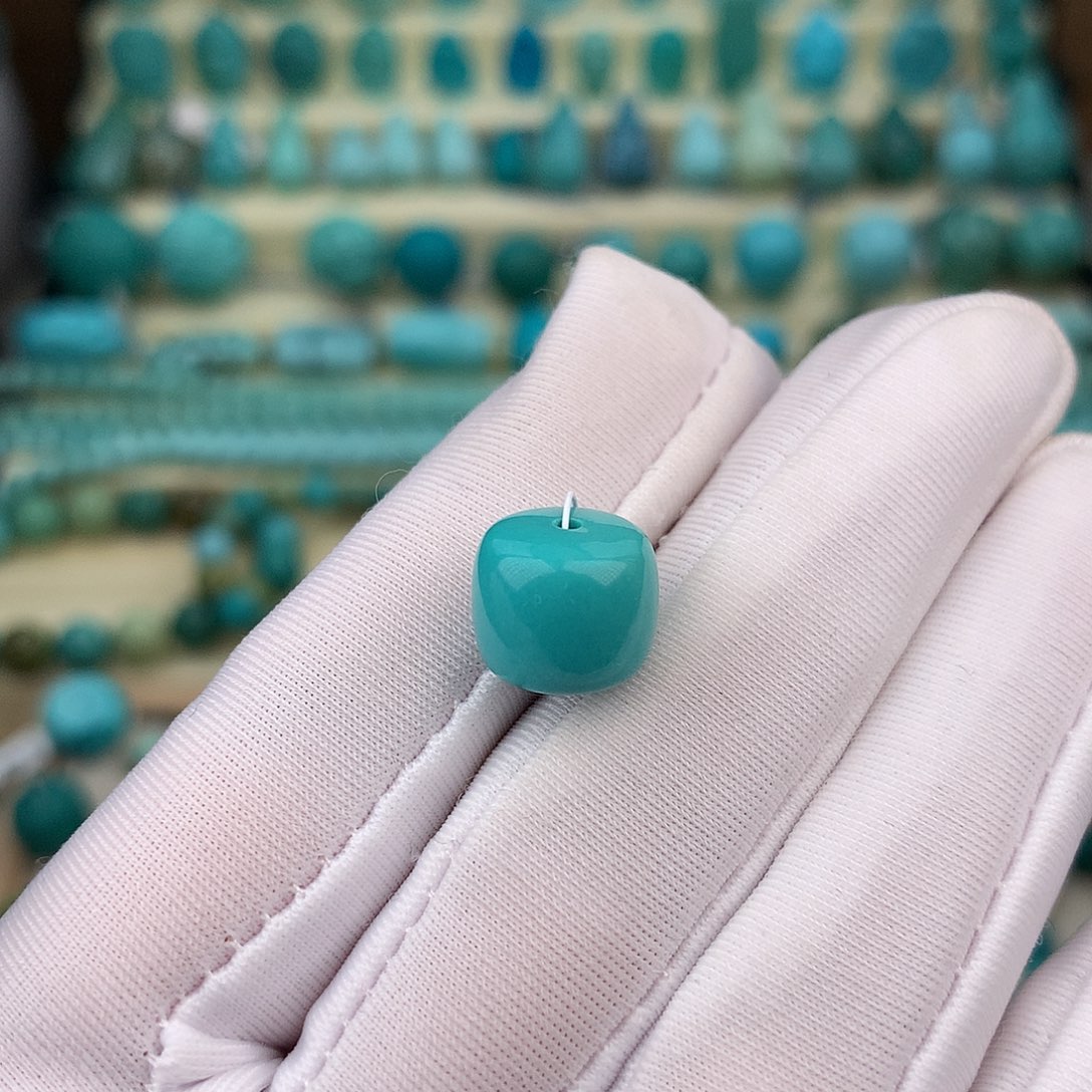 绿松石未镶嵌珠宝奇石10.8