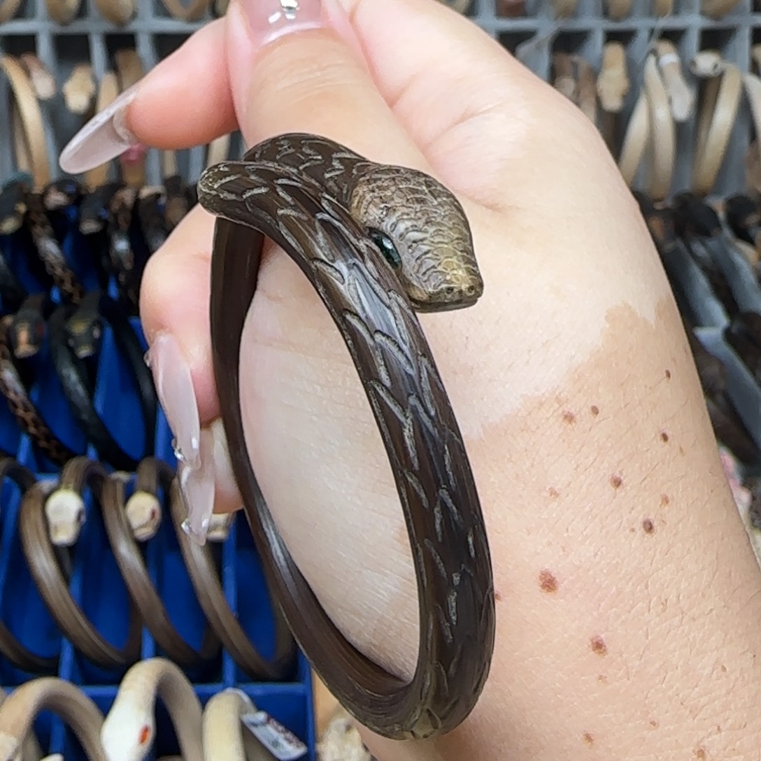 非金属两边行战士