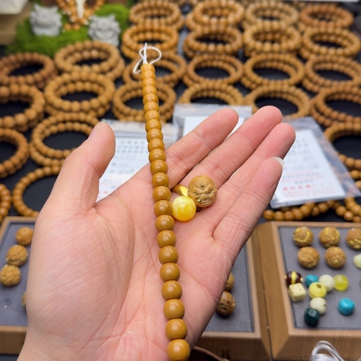 八***-猴头核桃吊坠老型➕三眼