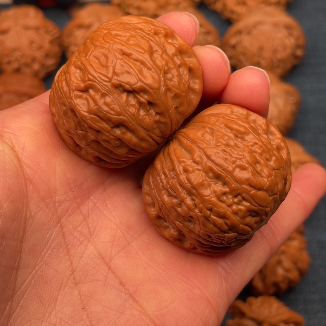 把件文玩核桃39全品毕业球铁锤