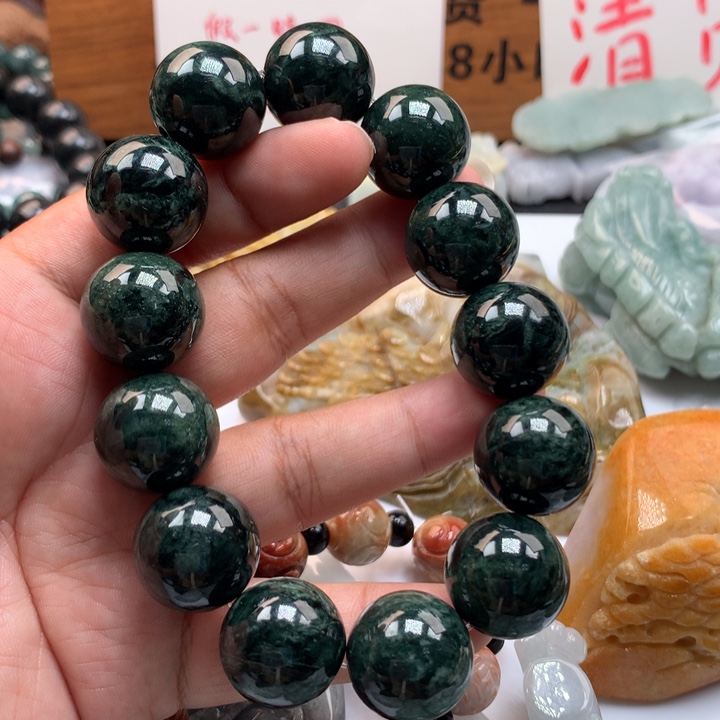 翡翠未镶嵌颈饰保真天然A货翡翠