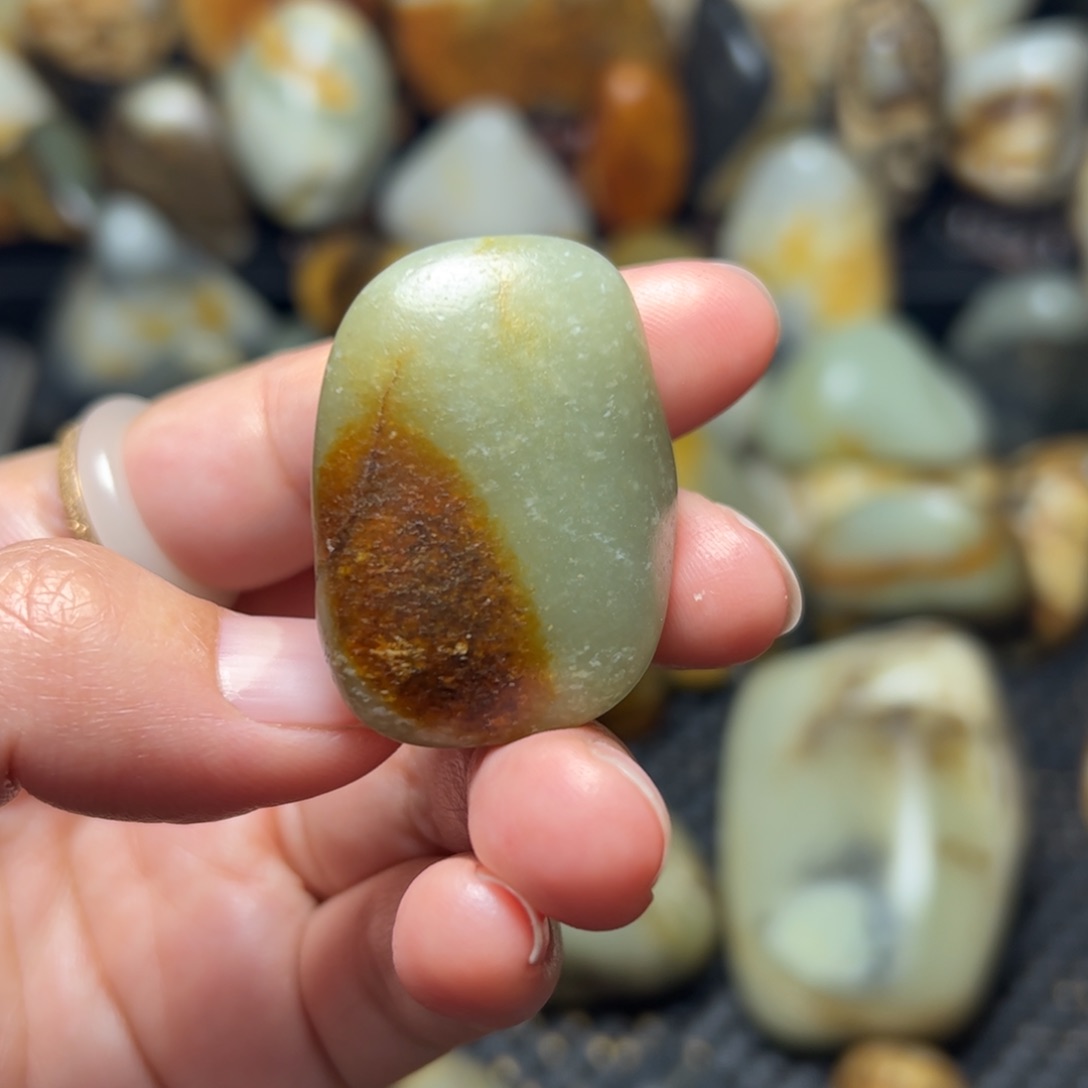 和田玉（青玉）6未镶嵌