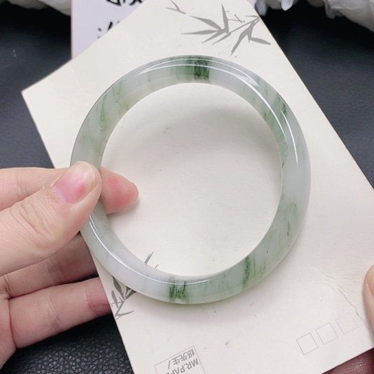 石英质玉手镯未镶嵌62