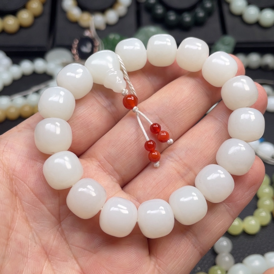 和田玉未镶嵌手链