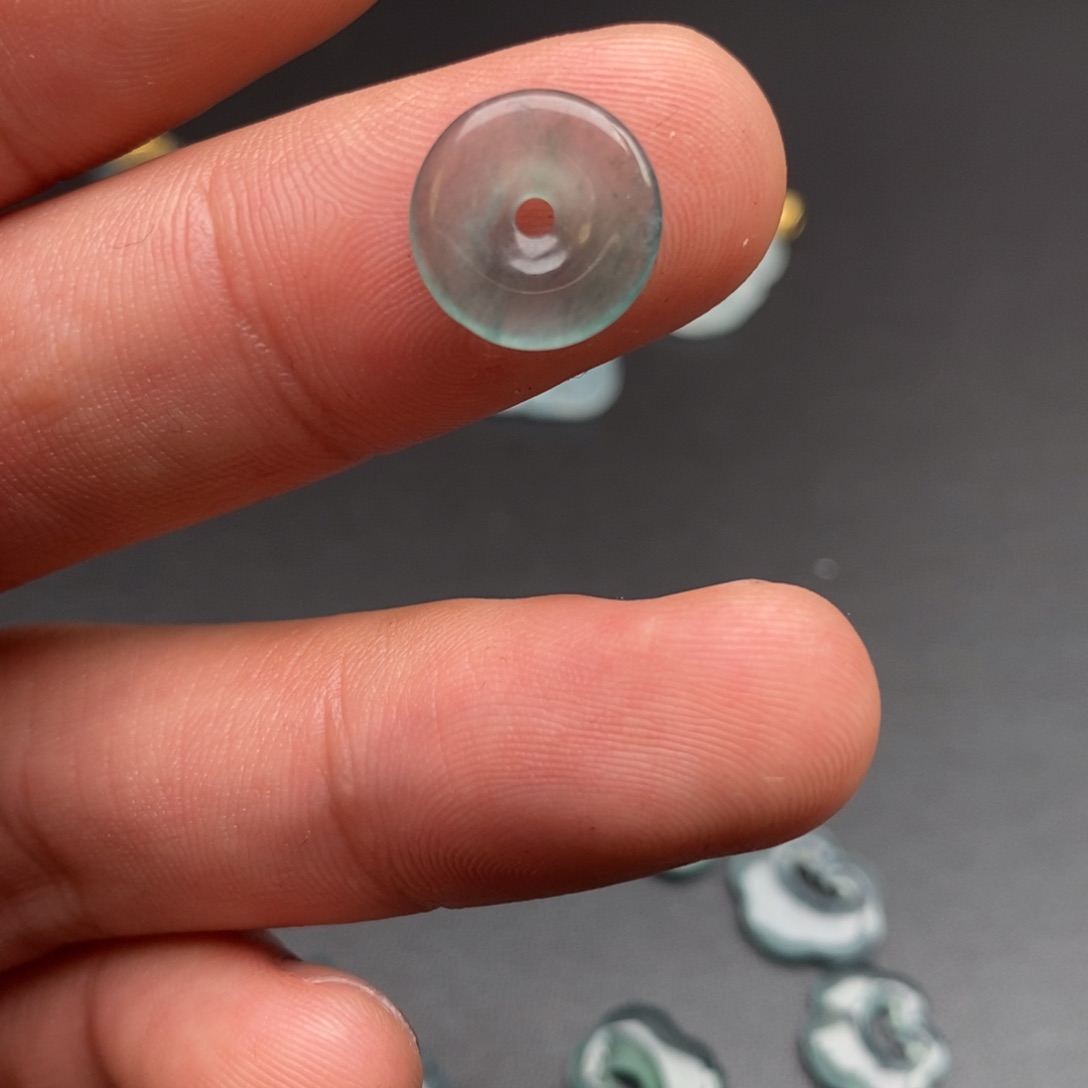 颈饰未镶嵌翡翠5