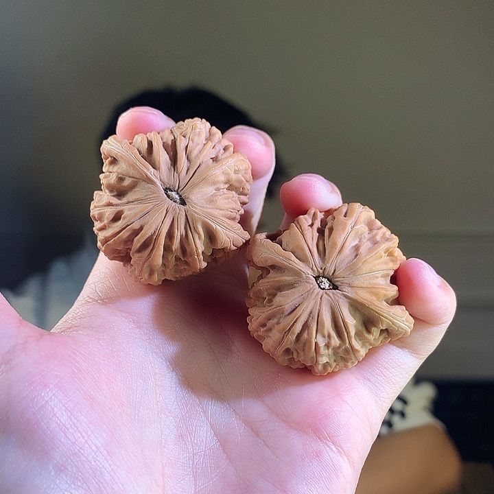 文玩核桃吊坠43磨盘53