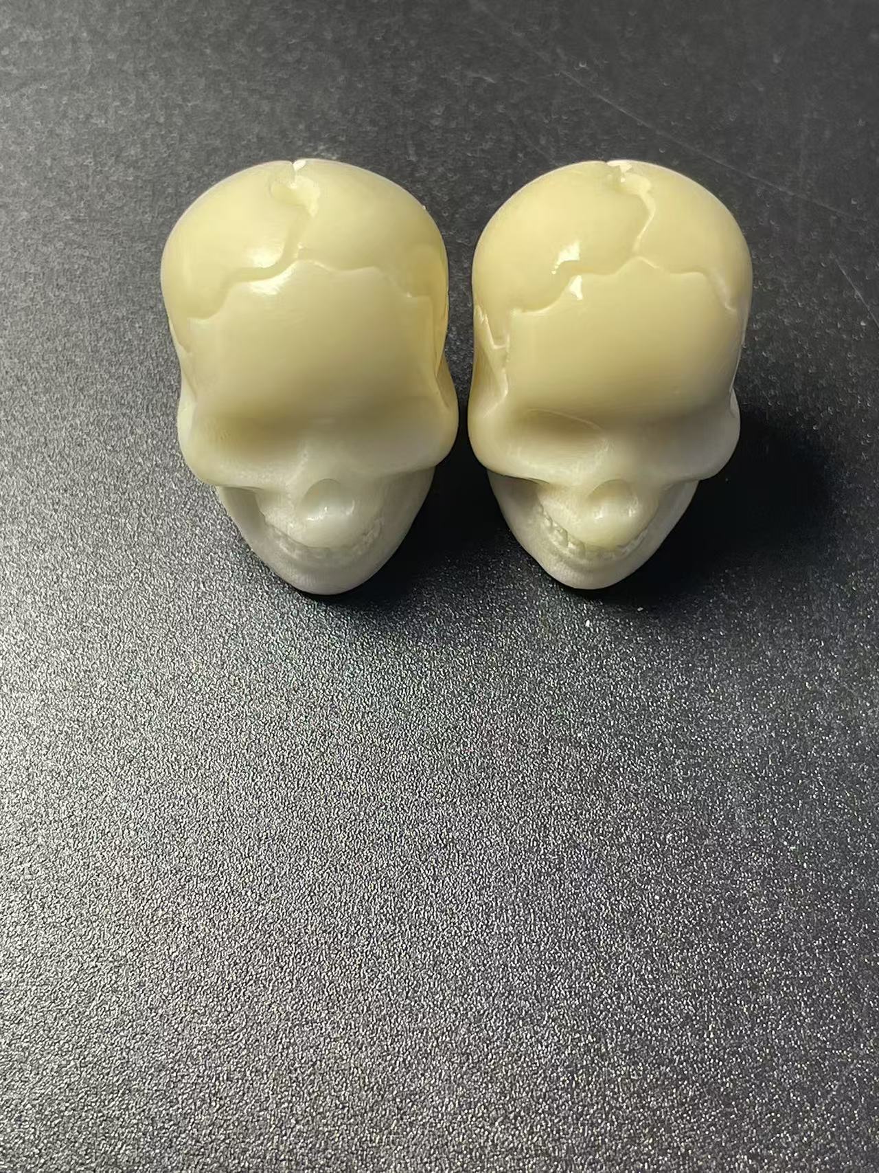 象牙果原果雕刻骷髅头吊坠直径2.0长2.5左右