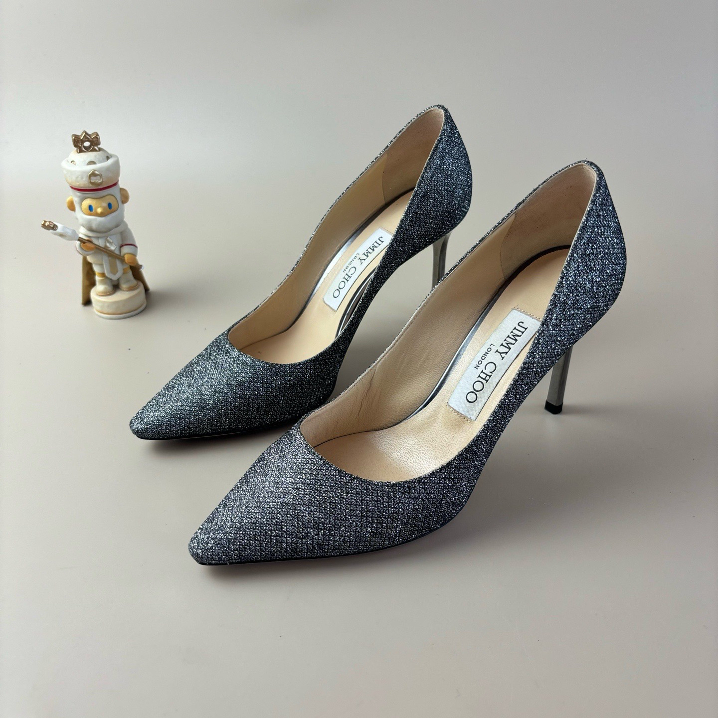 95新 JIMMY CHOO/吉米周 银色闪粉高跟鞋 36码YLP3044