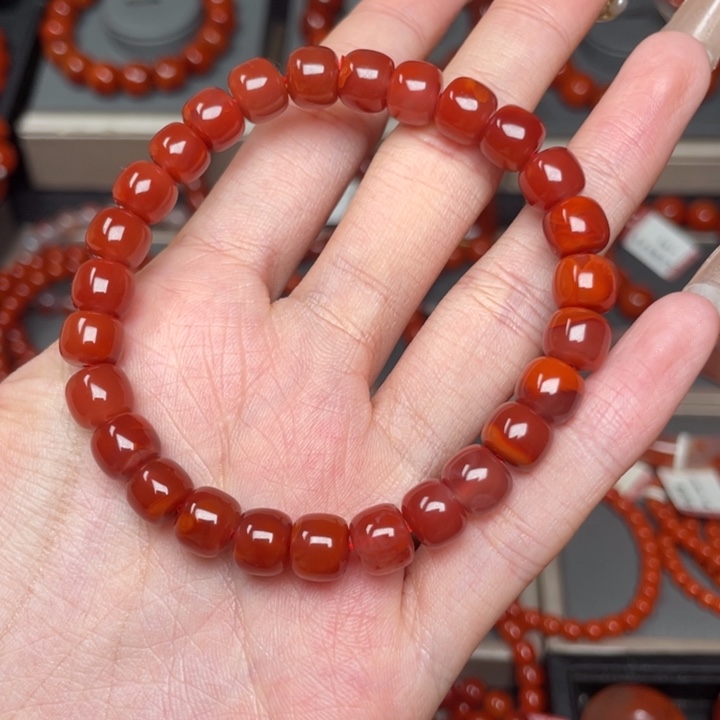 南红玛瑙手链未镶嵌
