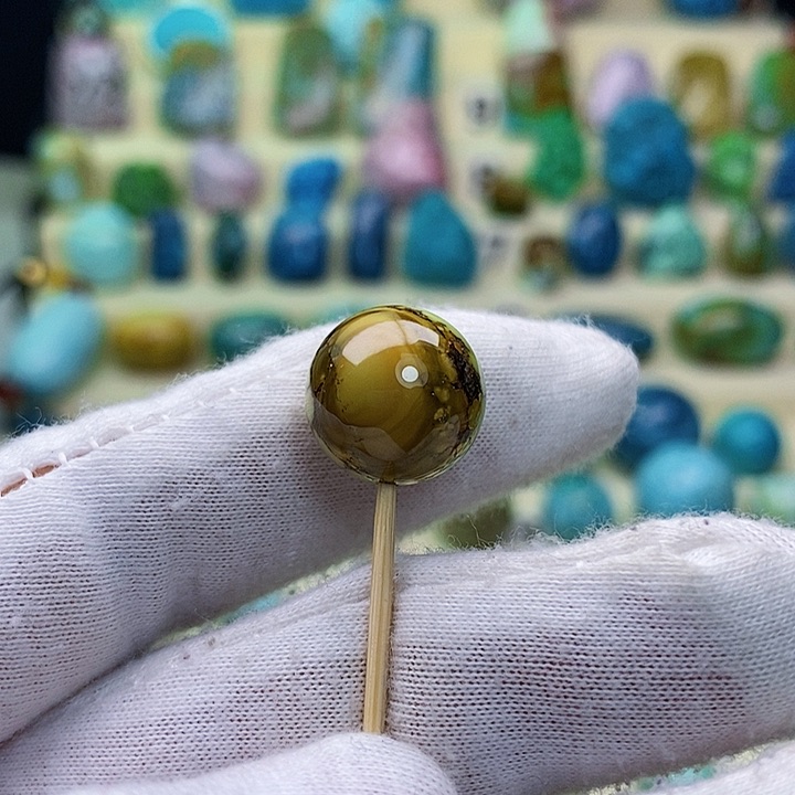 绿松石配饰未镶嵌