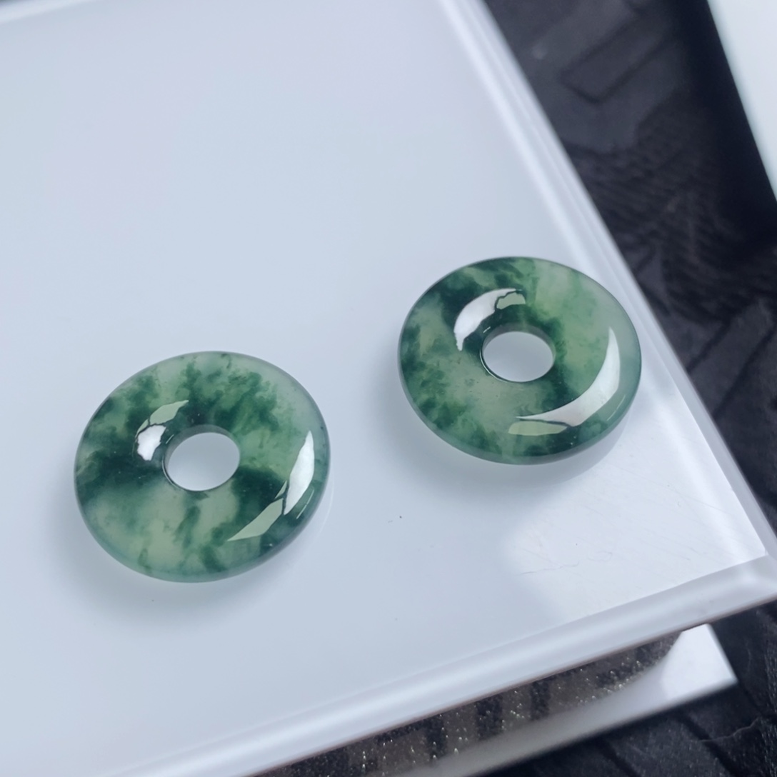 翡翠未镶嵌耳饰飘蓝花甜甜圈