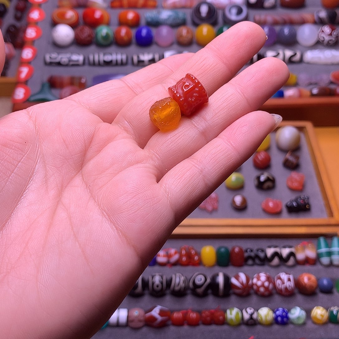 请***刃玛瑙/玉髓未镶嵌颈饰