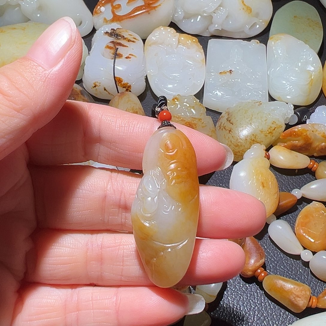 和田玉未镶嵌挂件