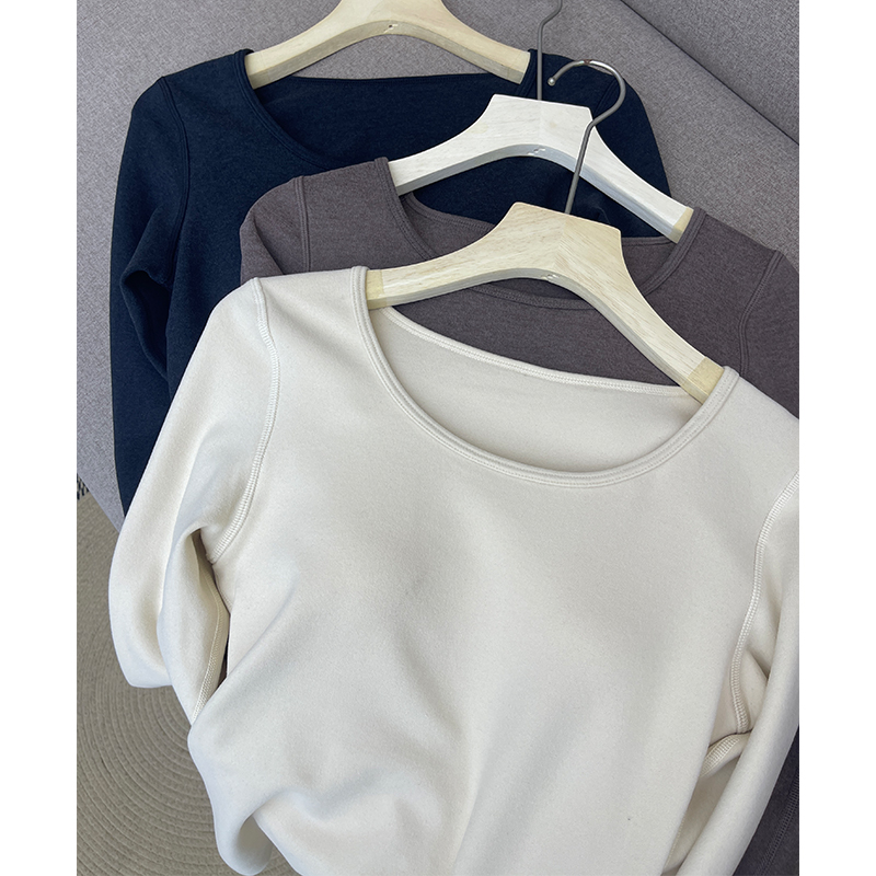 秋冬季圆领保暖内衣一体式磨绒无痕内搭百搭外打底长袖修身上衣女