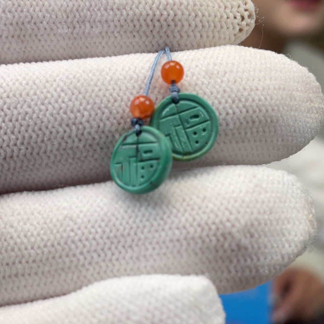 绿松石未镶嵌挂件