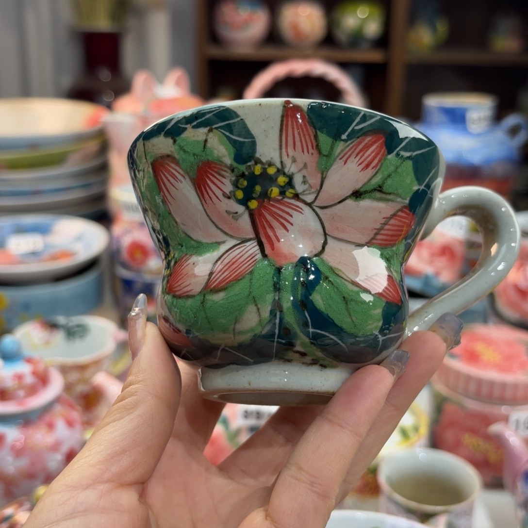 瓷片你的孩子还小嘛哈啊