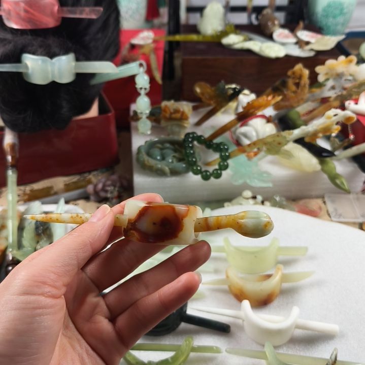 蛇纹石玉发饰合金