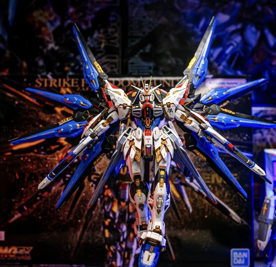 kele潮玩高达机甲模型！！！