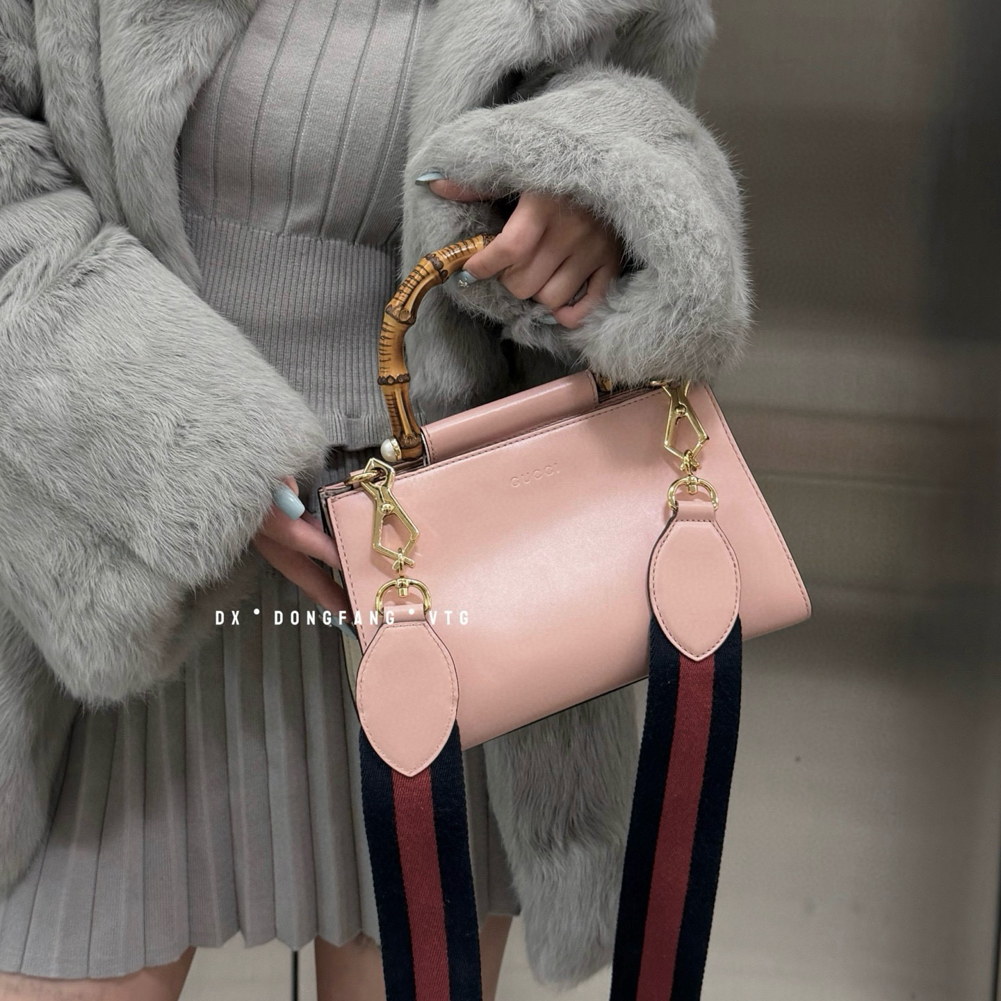 95新 GUCCI/古驰 gucci 樱花粉竹节手提包