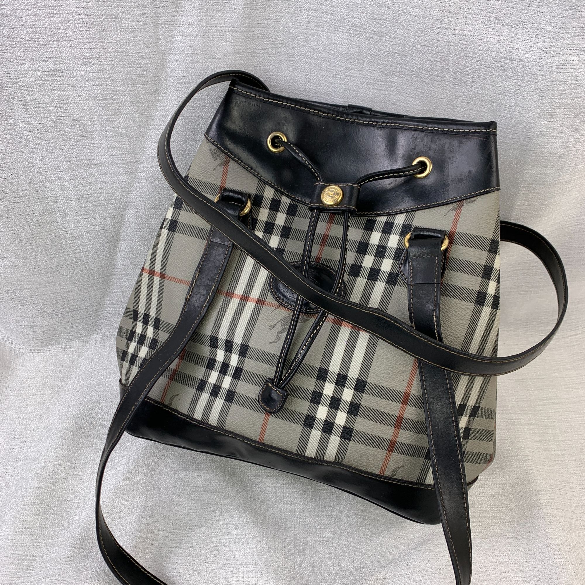 95新 BURBERRY/博柏利 战马格纹单肩水桶包/EE11928013/8013